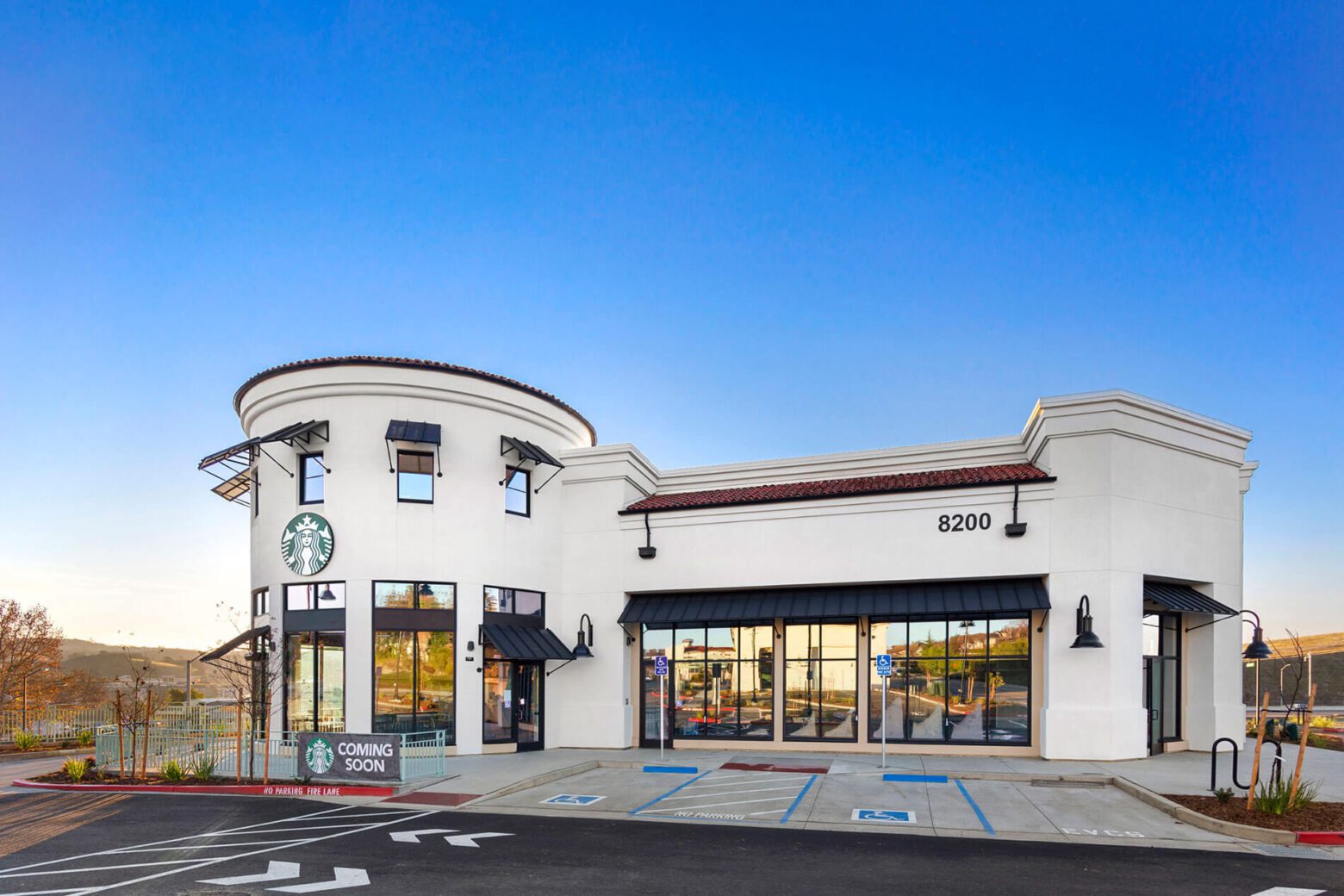 Starbucks build on Saratoga Way