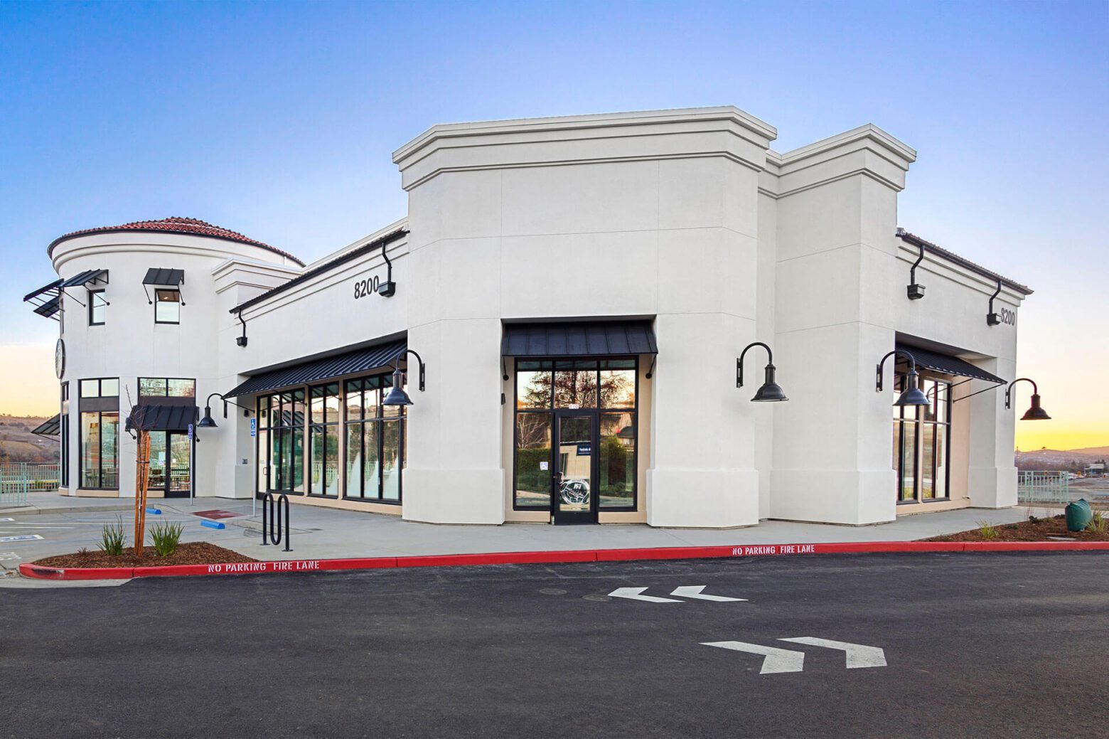 Retail construction build on Saratoga Way