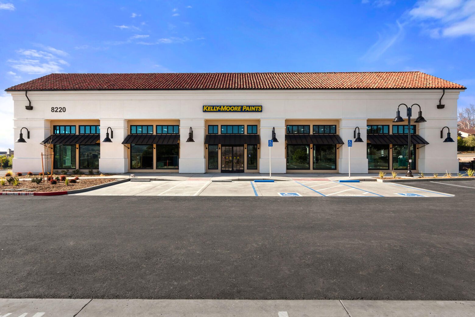 Kelly Moore Paints retail construction
