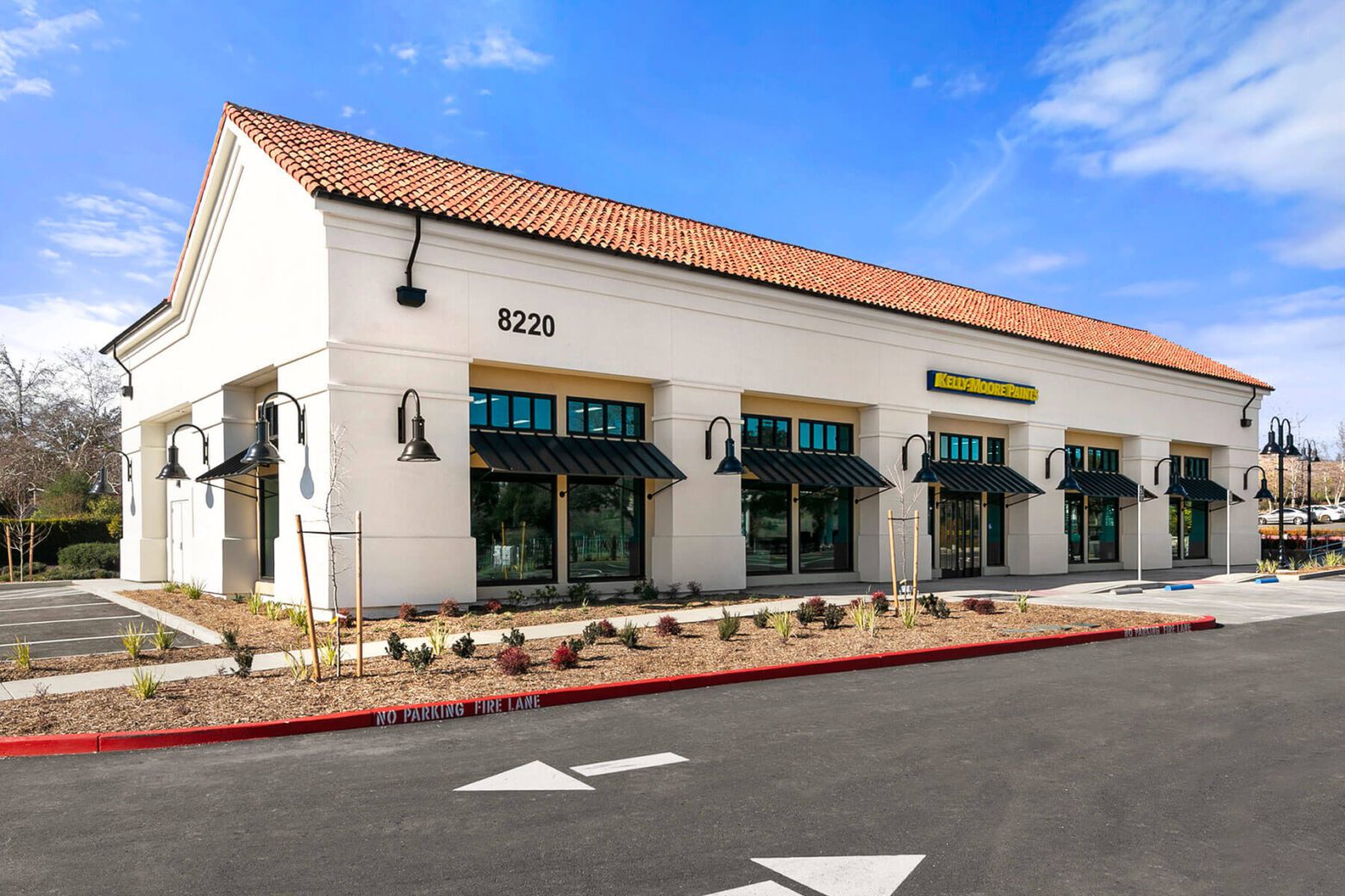 Kelly Moore Paints retail construction
